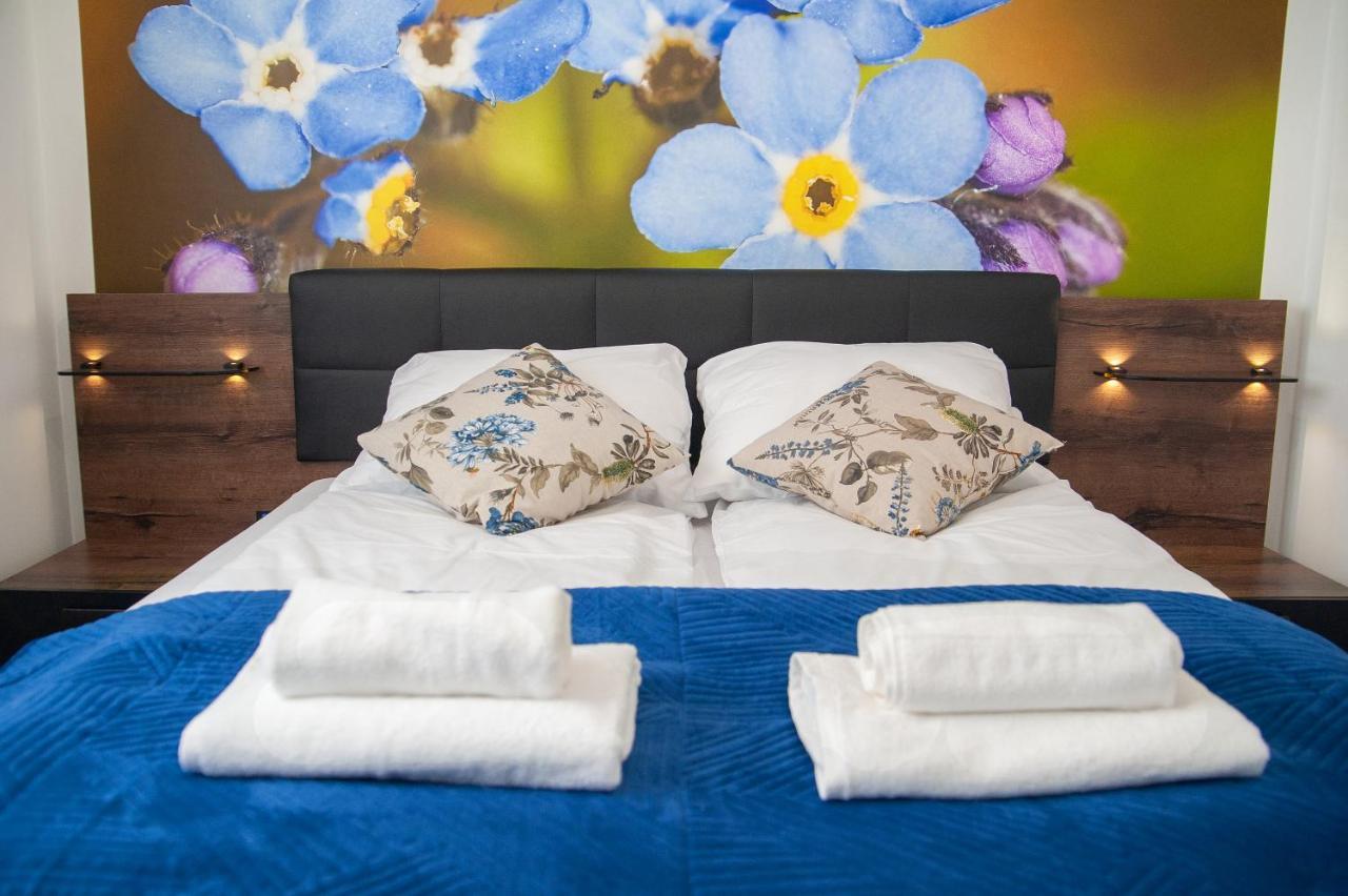 Apartament Niezapominajka Daire Warmbrunn Dış mekan fotoğraf